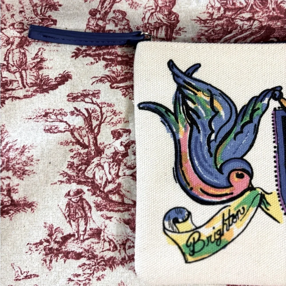 “Love of Art” Heart/Birds 2019 Brighton Canvas zi wallet makeup pencil bag NWOT!